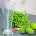 Å lage en mojito