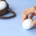 Holde kokte og ukokte egg fra hverandre