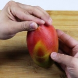 Skrell en mango