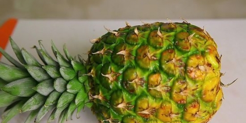 Å kutte en ananas