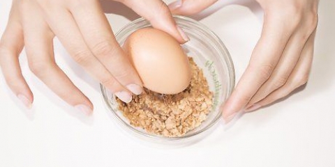 Slipp et egg uten å knekke det