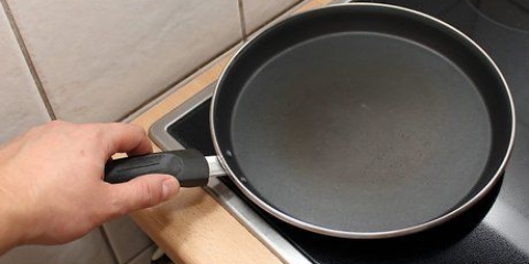 Lage toast uten brødrister