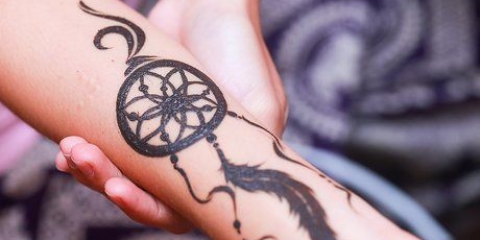 Ta vare på en henna-tatovering