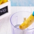 Lage en banansmoothie
